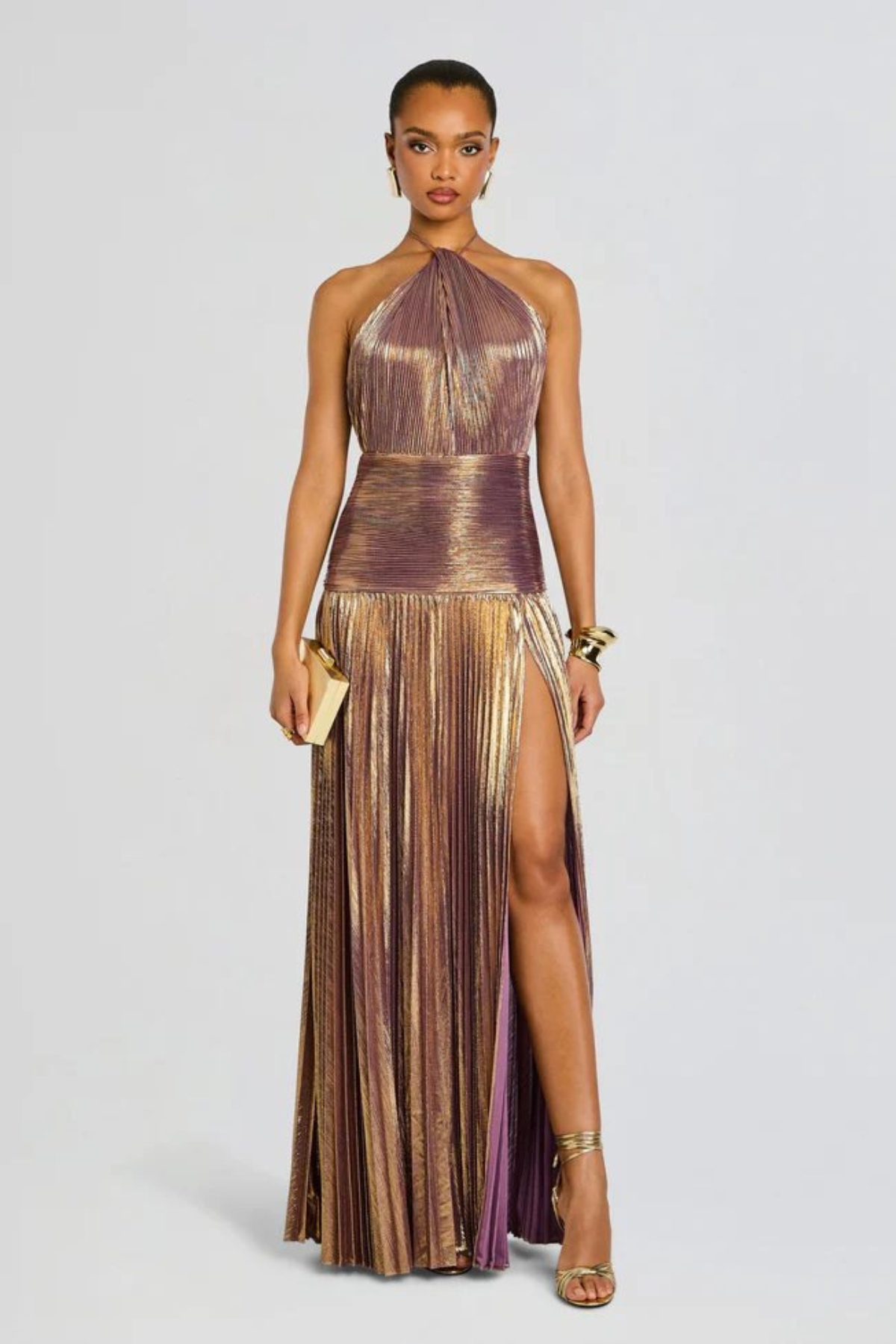 Plisowana sukienka maxi z dekoltem halter