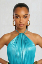 Plisowana sukienka maxi z dekoltem halter