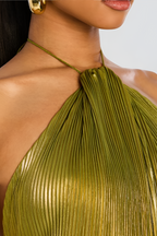 Plisowana sukienka maxi z dekoltem halter