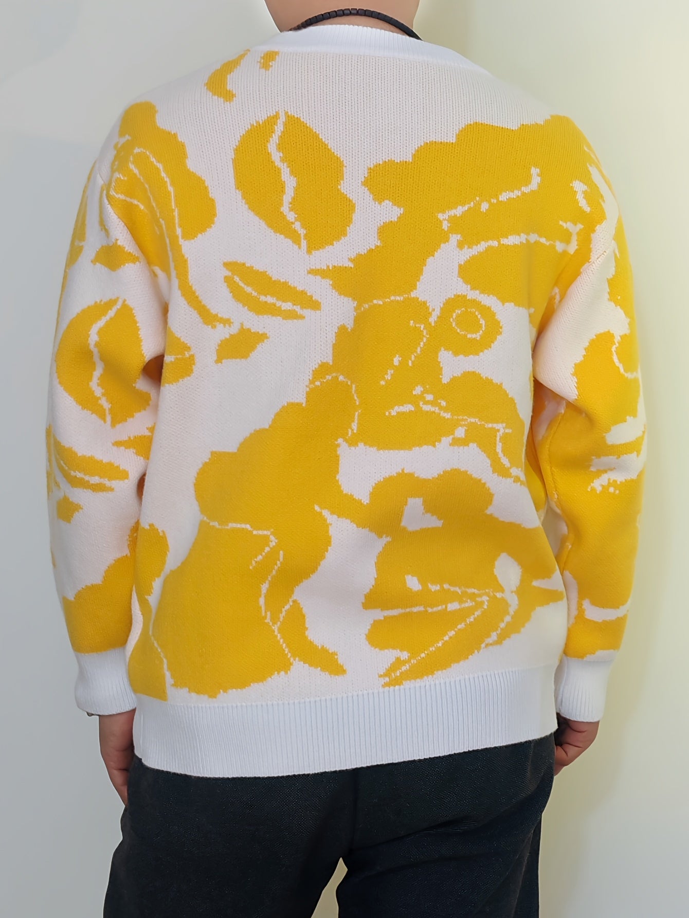 Męski Sweter Dzianinowy z Kwiatowym Wzorem